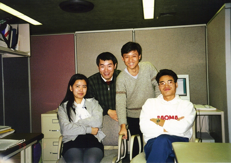 ua14.jpg - before I left Tucson, in TA's office, with Deng Shiyan, Li Wei, Wu Yongfeng