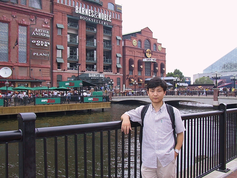 103-0360_IMG.JPG - Baltimore Harbor, Maryland
