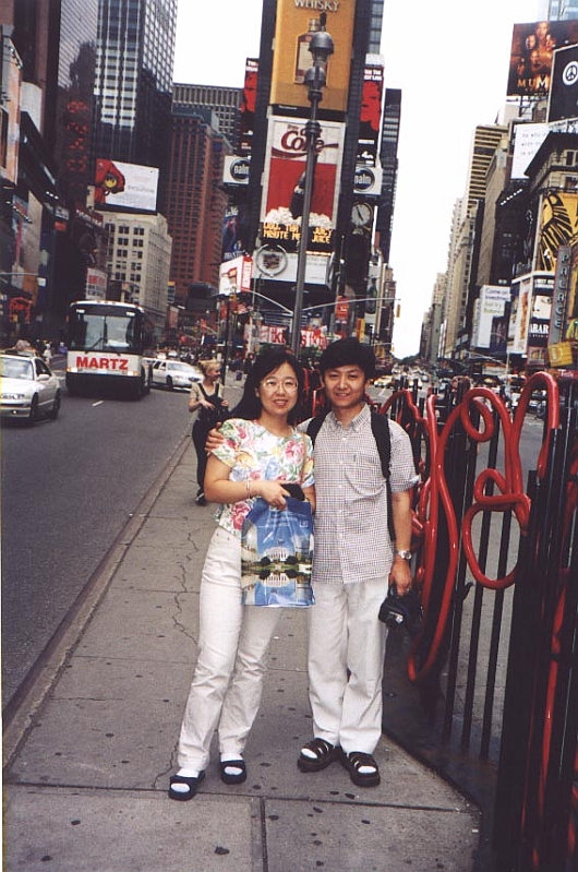 ny09.jpg - Time Square