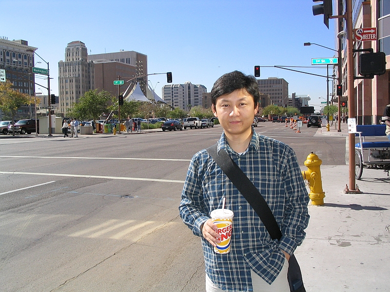 171_7109.JPG - downtown, near Buger King