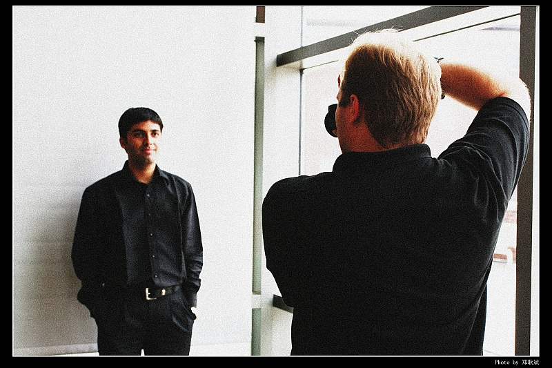 IMG_8050_neo2.JPG - Abhinav is having his passport picture taken