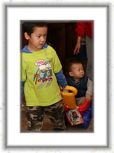 IMG_5602 * 2592 x 3888 * (1.3MB)