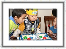 IMG_5700 * 3888 x 2592 * (2.07MB)